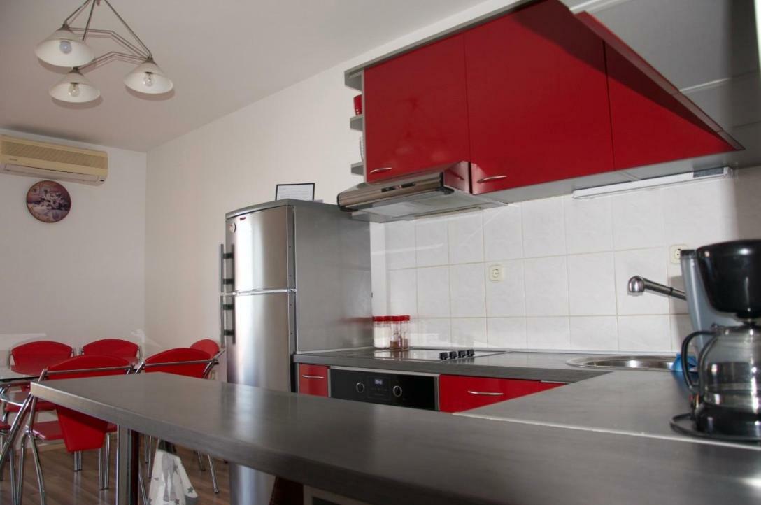 Apartment Viveniti Klenovica Exterior foto